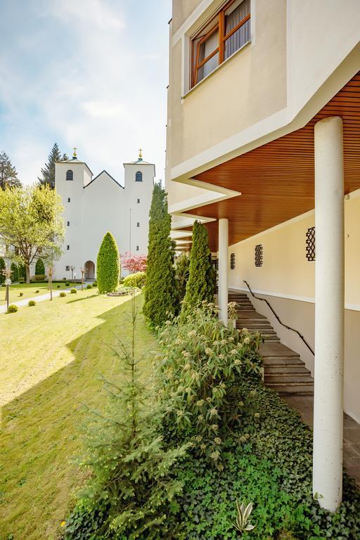 Kloster St. Josef Neumarkt in der Oberpfalz Extérieur photo